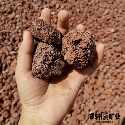 厂家批发园林景观火山石 人工湿地污水处理与园林工程的红色火山石规格齐全